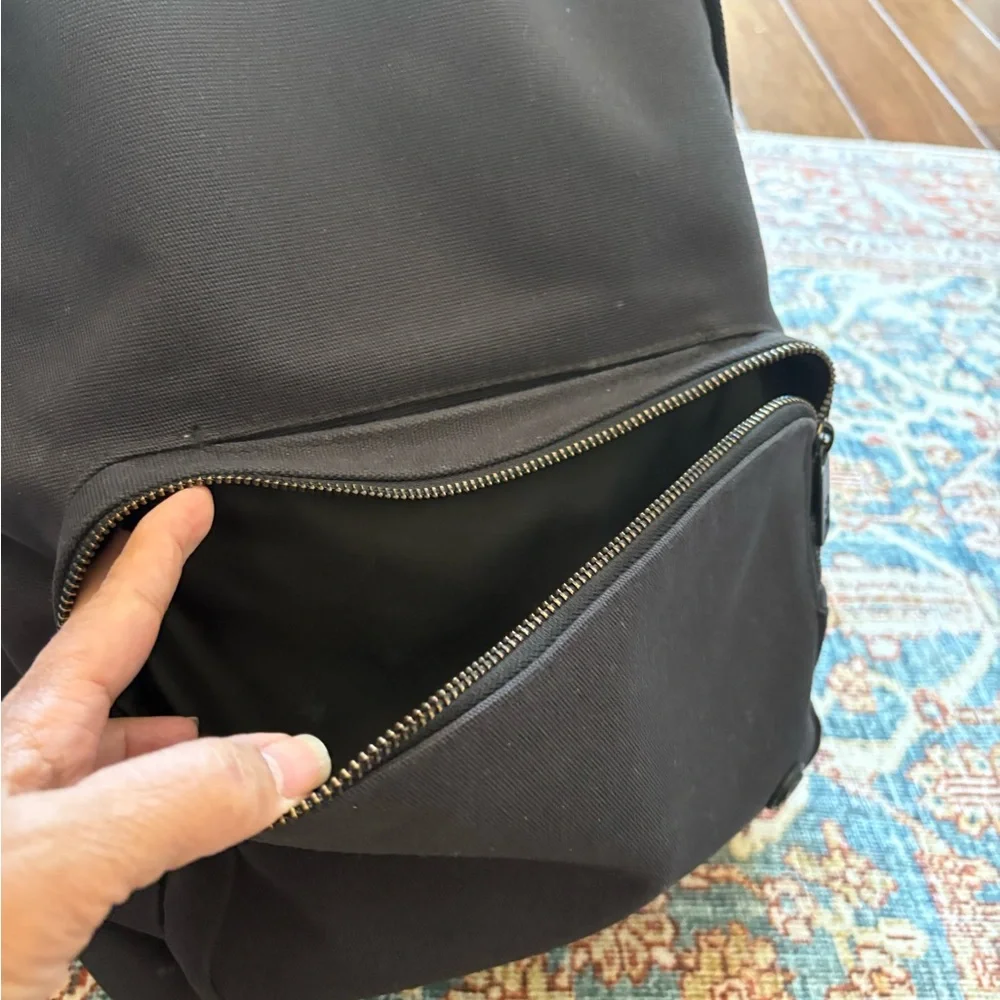 lululemon athletica Black Minimalist Backpack